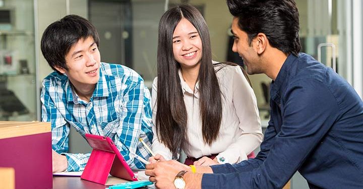 5 benefits of studying business management