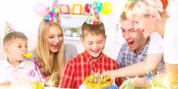 5 celebration signs to welcome you’re nearest and dearest birthday boy or birthday girl.