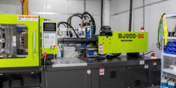 How do silicone materials make custom silicone products?