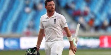 The strong Ian Bell