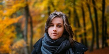 How to Step-by-Step Take Pictures Without Using a Model?