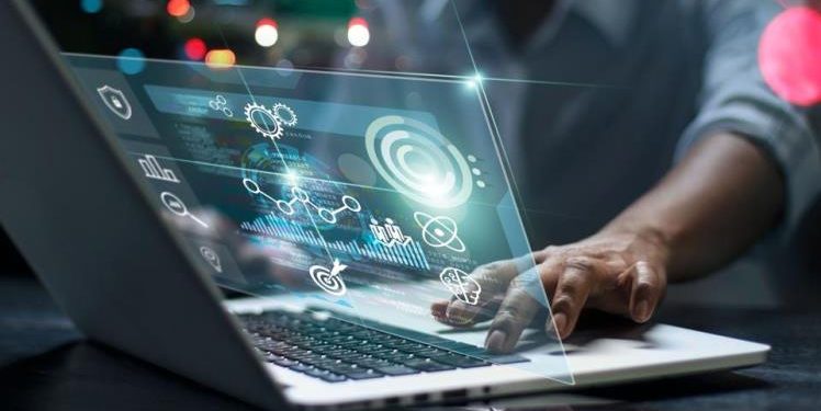 5 Ways That Technology Supports & Enhances Business