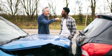 Understanding Rear-End Collisions: Common Scenarios, Who is At Fault & Injuries Caused