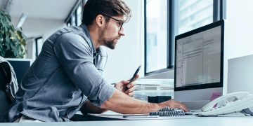 How to become a digital marketer with no experience?