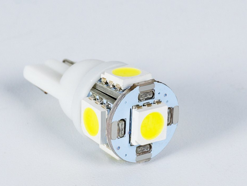 Shining a Light on Excellence: The Benefits of 194 T10 LED Interior Light Bulbs